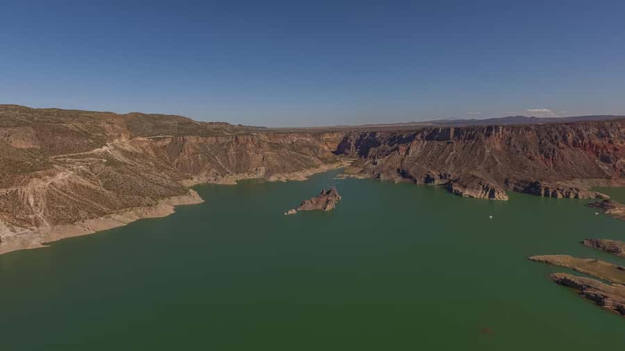 From Mendoza: Atuel Canyon Day Trip - Route in Motion: how the 14–15 hour day trip plays in Mendoza