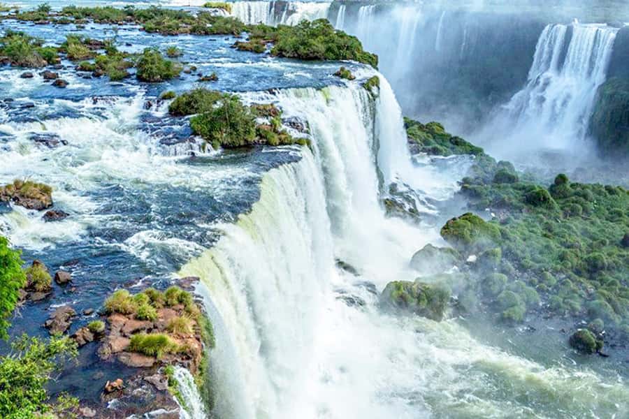 From Puerto Iguazu: Argentinian Iguazu Falls with Ticket - Garganta del Diablo: the “wow” viewpoint and how to enjoy it
