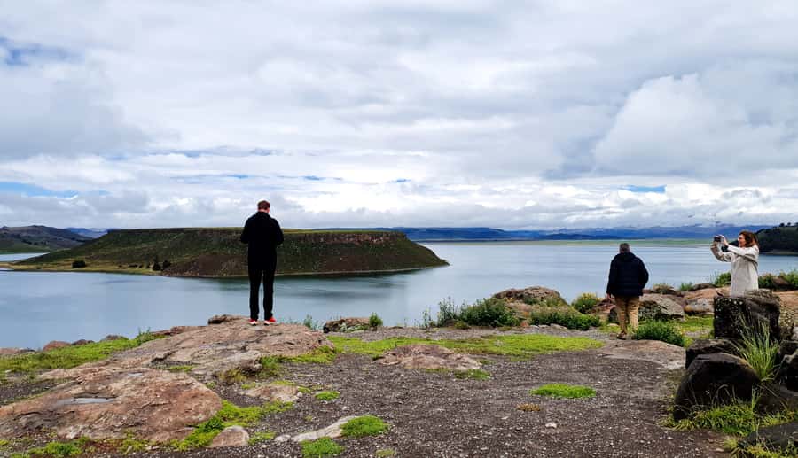From Puno: 4h tour to Sillustani - Optional farmhouse visit: a grounded Andean life moment