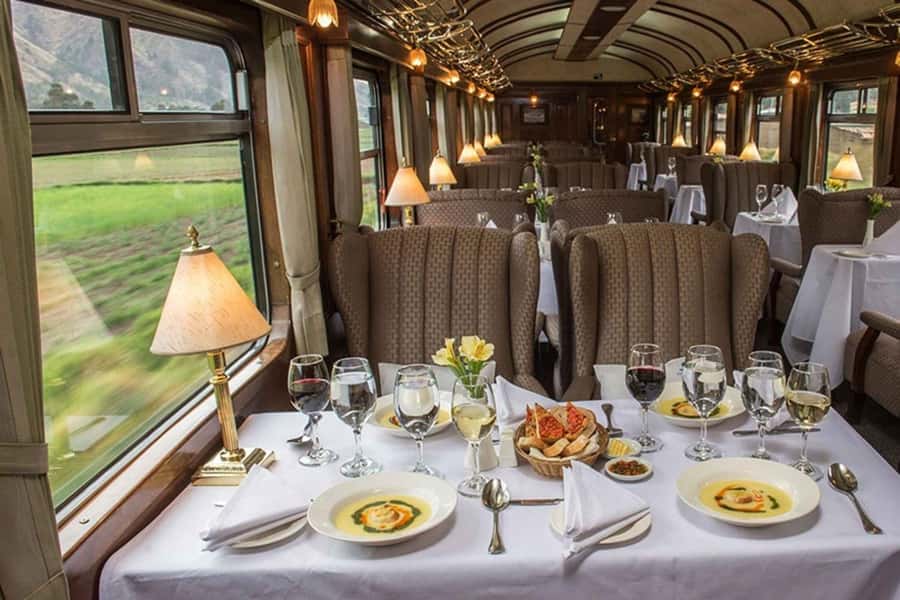 From Puno: Travel to Cusco in Titicaca Train All Inclusive - Abra de la Raya: border views and a headwaters story