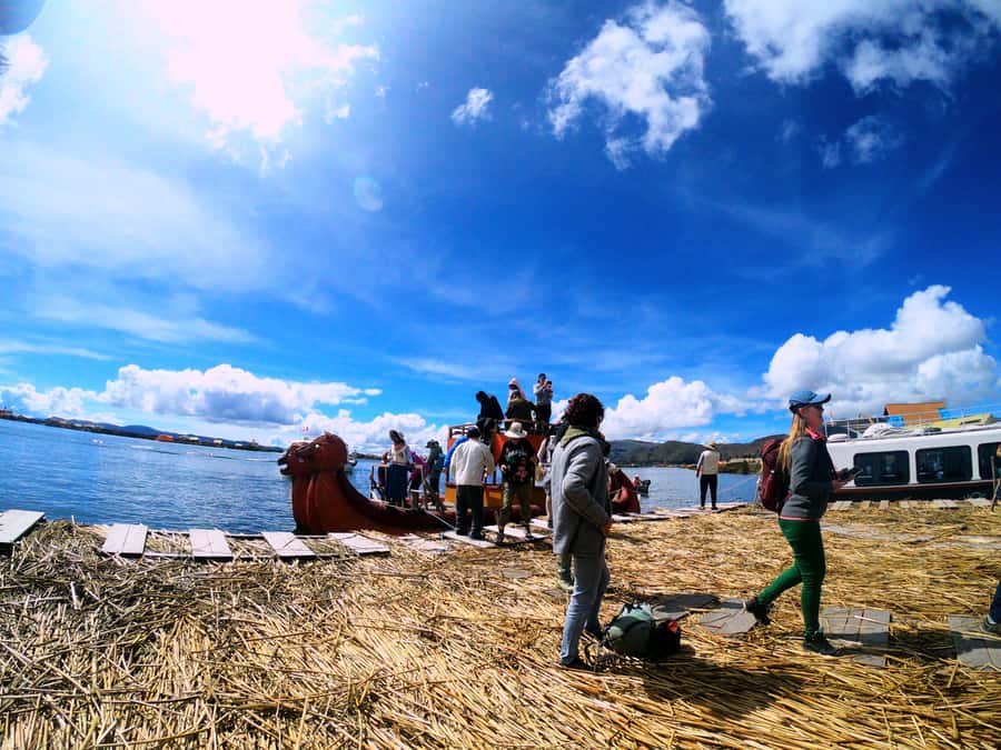 From Puno: Uros floating islands half Day tour - Floating Islands of Totora: What You’re Really Seeing