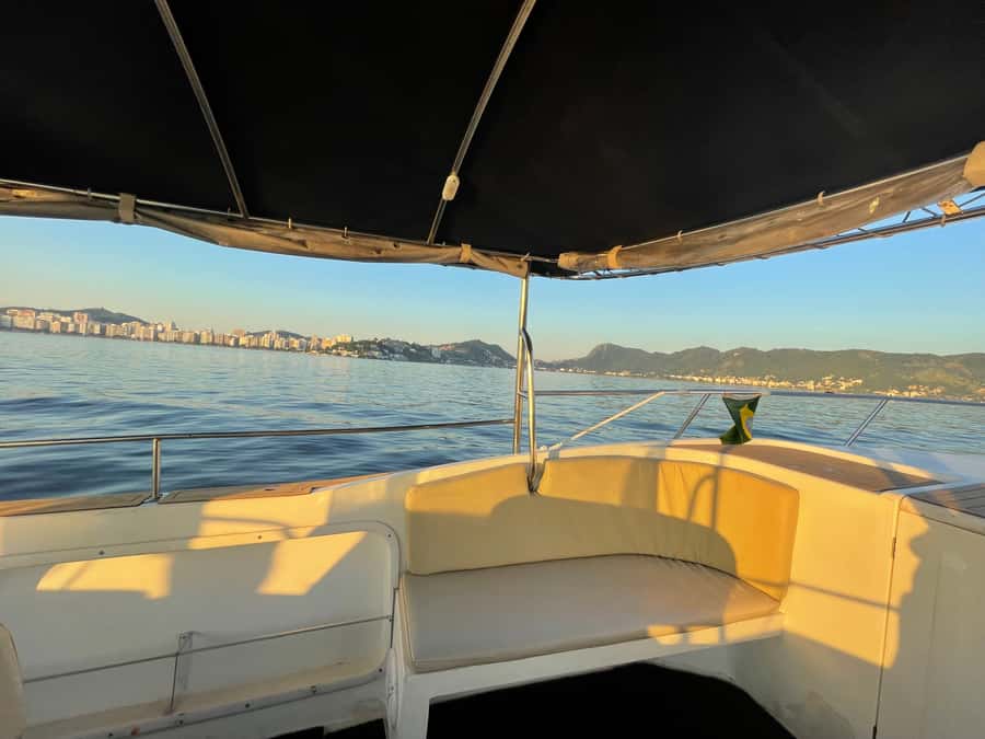 From Rio de Janeiro: Private Speedboat Tour - Captain and Communication: How It Works When Portuguese Isn’t Your Thing