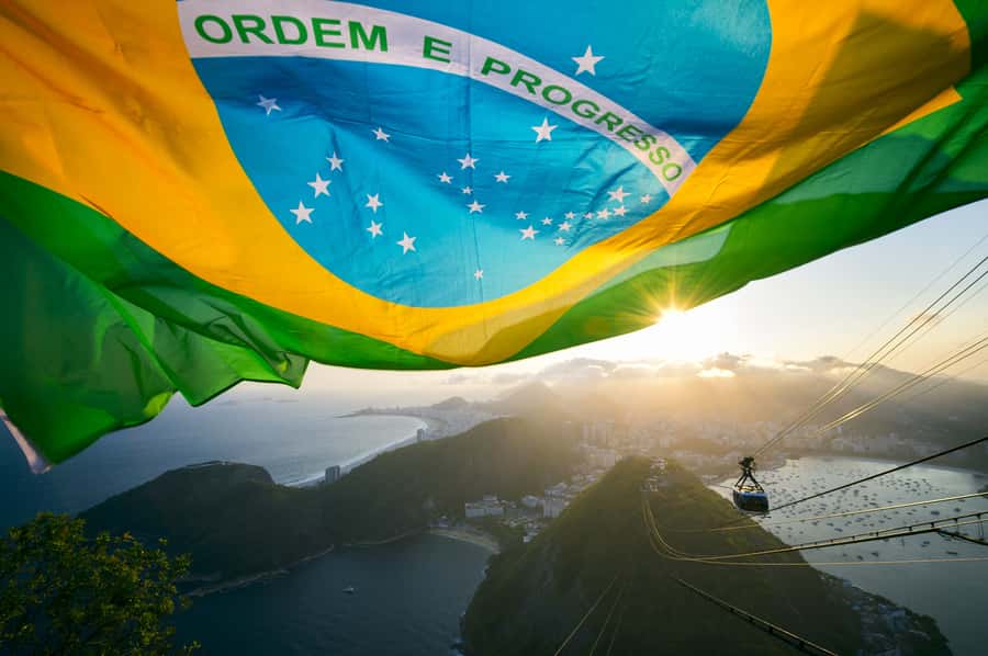 From Rio de Janeiro: Sugarloaf Mountain Tour with Cable Car - The role of the guide: commentary you actually use