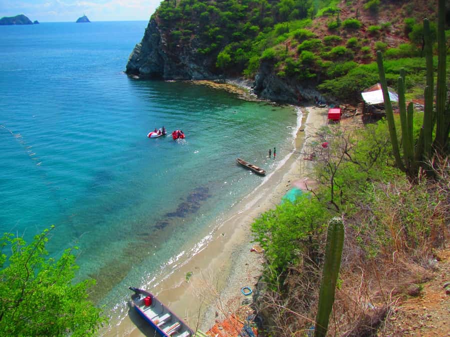 From Santa Marta: Sisiguaca Beach Hike with Snorkeling - Arriving at Playa Sisiguaca: where the “exotic beach” feeling clicks