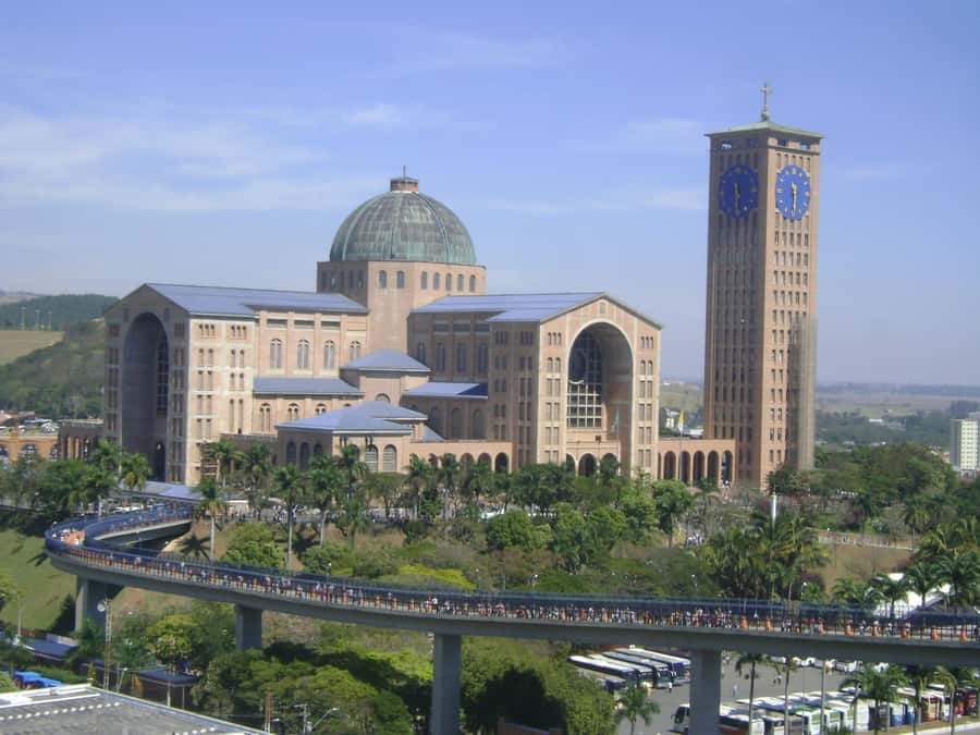 From São Paulo: Aparecida Cathedral Tour - Itaguaçu Port: learning the statue story before you see the big temple