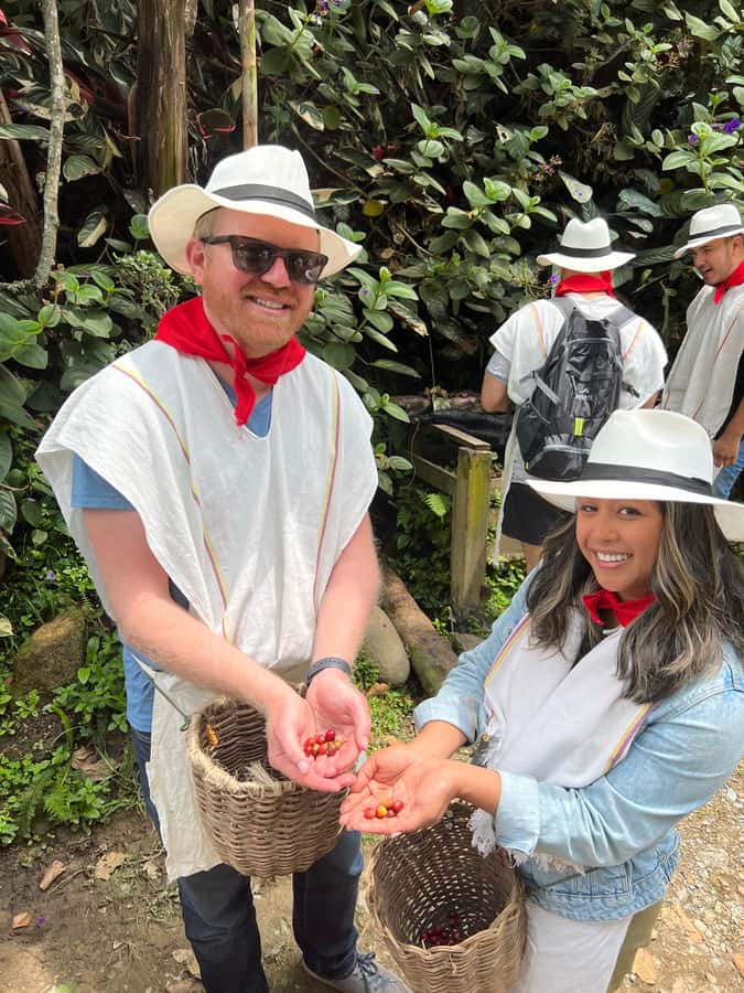 Medellín: Coffee Tour Experience at a Coffee Farm - Getting from Medellín to the farm without hassle