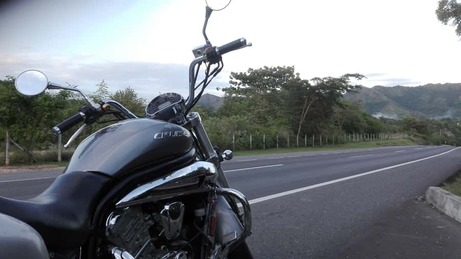 Private Tour on a 1100cc Cruiser Motorcycle - La Virgen de Yanaconas: Peace, Photo Stops, and a Marian-Year Story