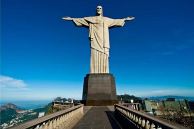 Rio: Christ The Redeemer Half Day Tour With Pick up - Corcovado and Christ the Redeemer: The 710-Meter Payoff