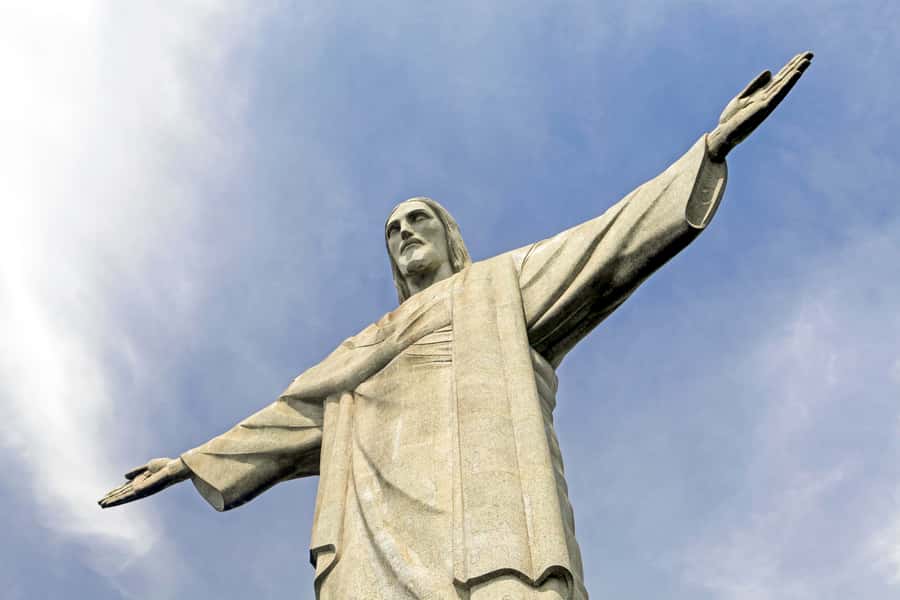 Rio: Maracanã Stadium & Christ the Redeemer by Rack Railway - How the 4-Hour Loop Works From Your Rio Hotel