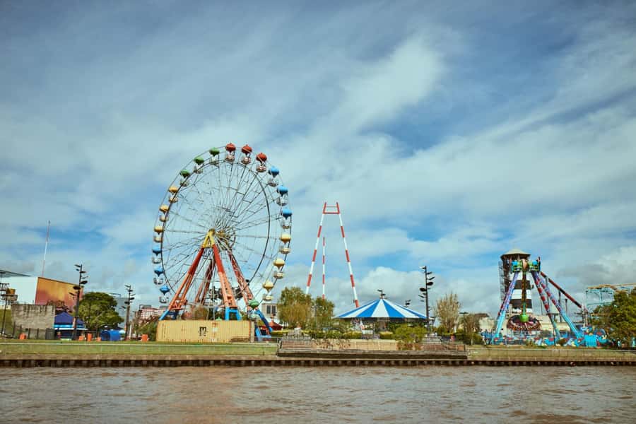Tigre: Parque de la Costa Ticket & Transfers - Transfers and Timing: The Van Ride North, the 10:00 AM Arrival, and the Return at 4:00 PM