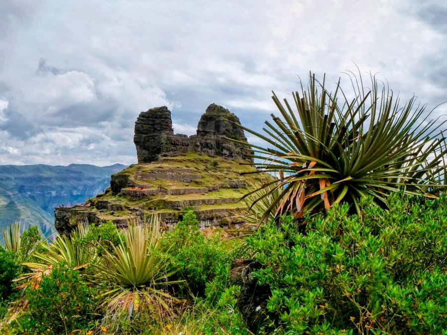 "Waqra Pucara, The Majestic Fortress Revealing Secrets of the Andes". - The 4:30 am Pickup: How the Day Gets Real Fast